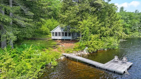 369 Narrow Gauge Trail Hiram ME 04041