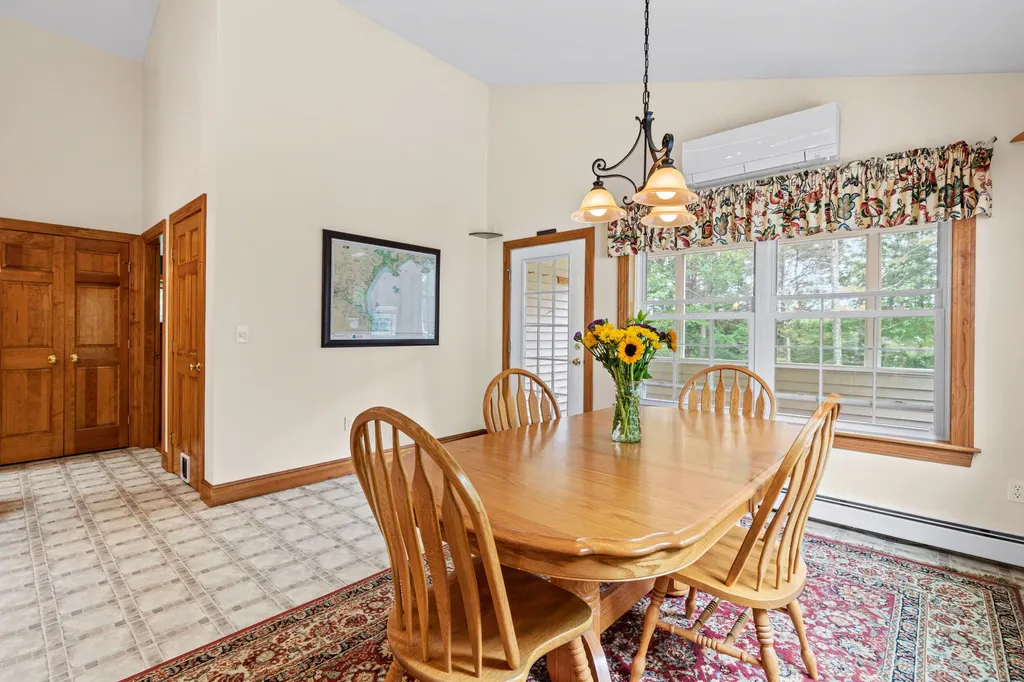 85 May Meadow Drive Gray ME 04039