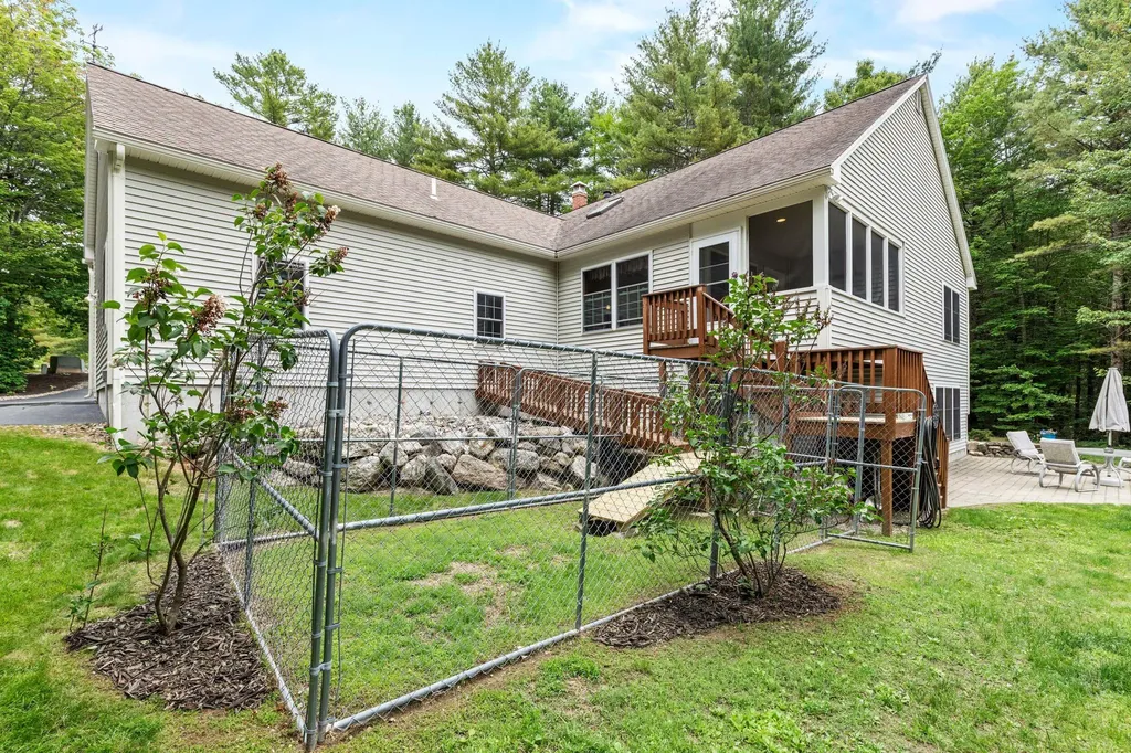 85 May Meadow Drive Gray ME 04039