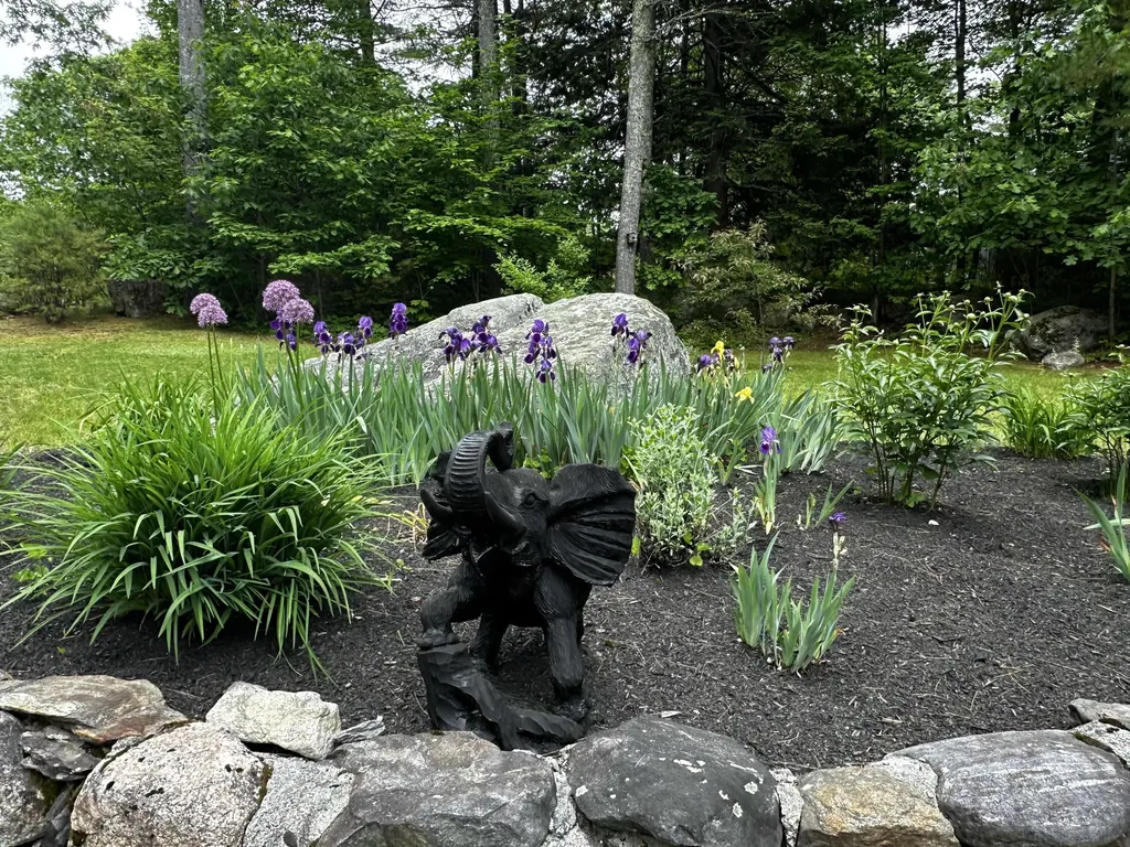 85 May Meadow Drive Gray ME 04039