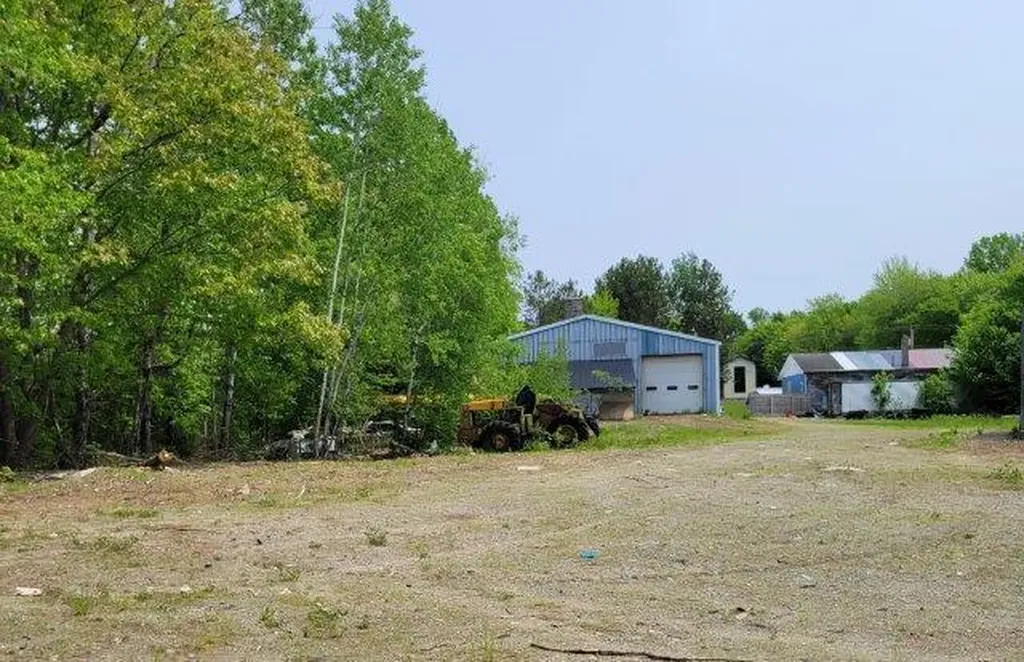 67 Main Street Mattawamkeag ME 04459