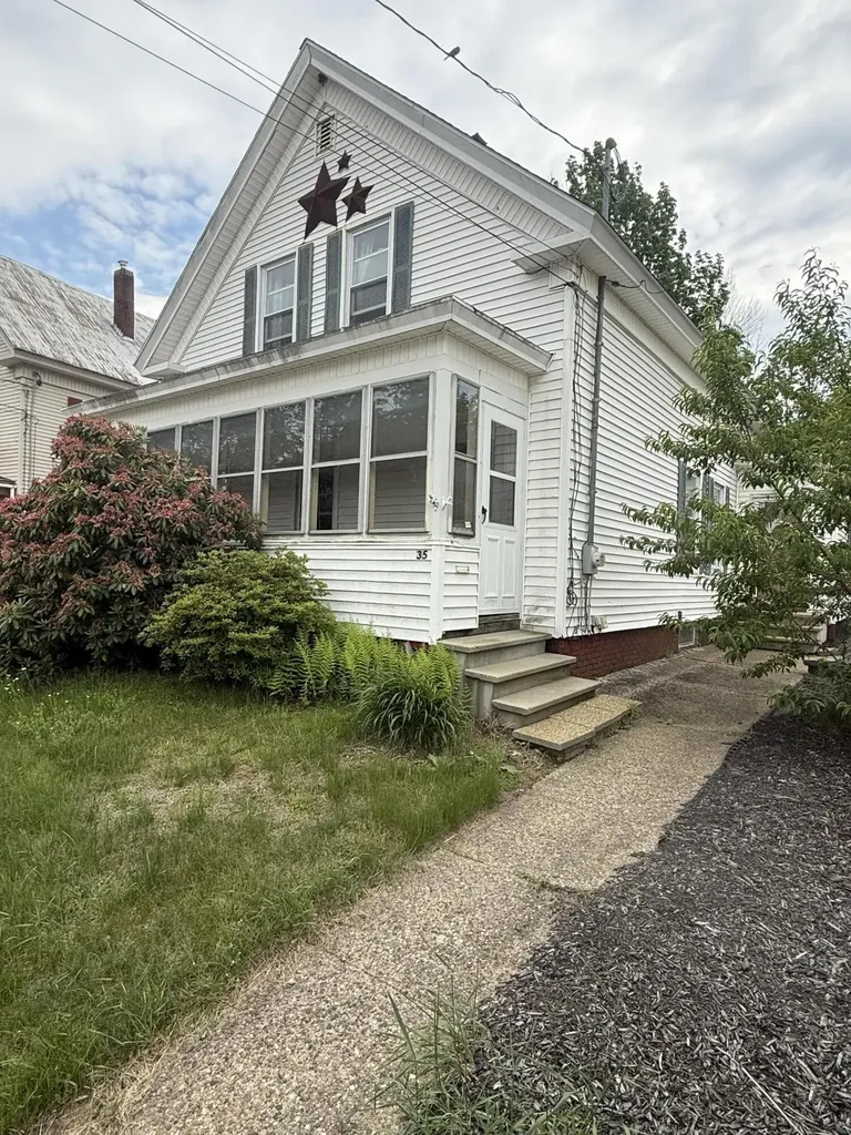 35 Pleasant Street Sanford ME 04083