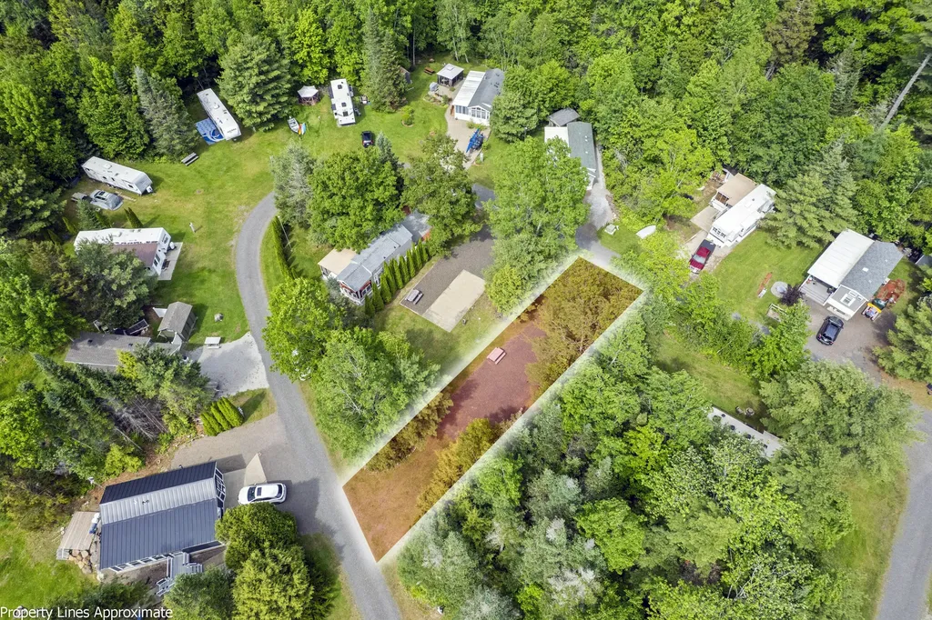 73 Loon Loop Warren ME 04864
