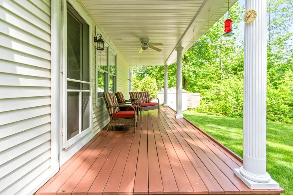 824 Duck Pond Road Westbrook ME 04092