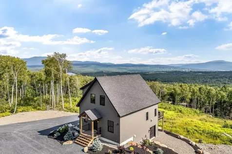19 Barkies Way Rangeley ME 04970