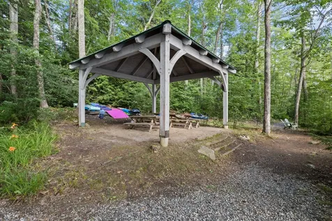 19 Lakeside Drive Falmouth ME 04105