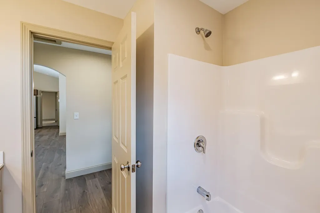 33 Woodbrey Lane Standish ME 04084