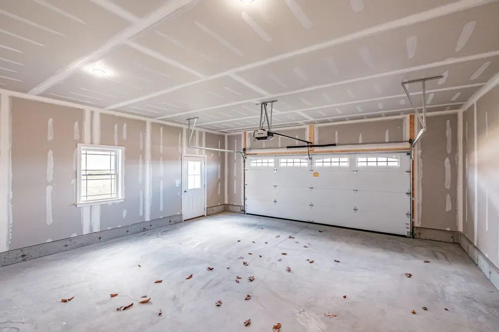 33 Woodbrey Lane Standish ME 04084