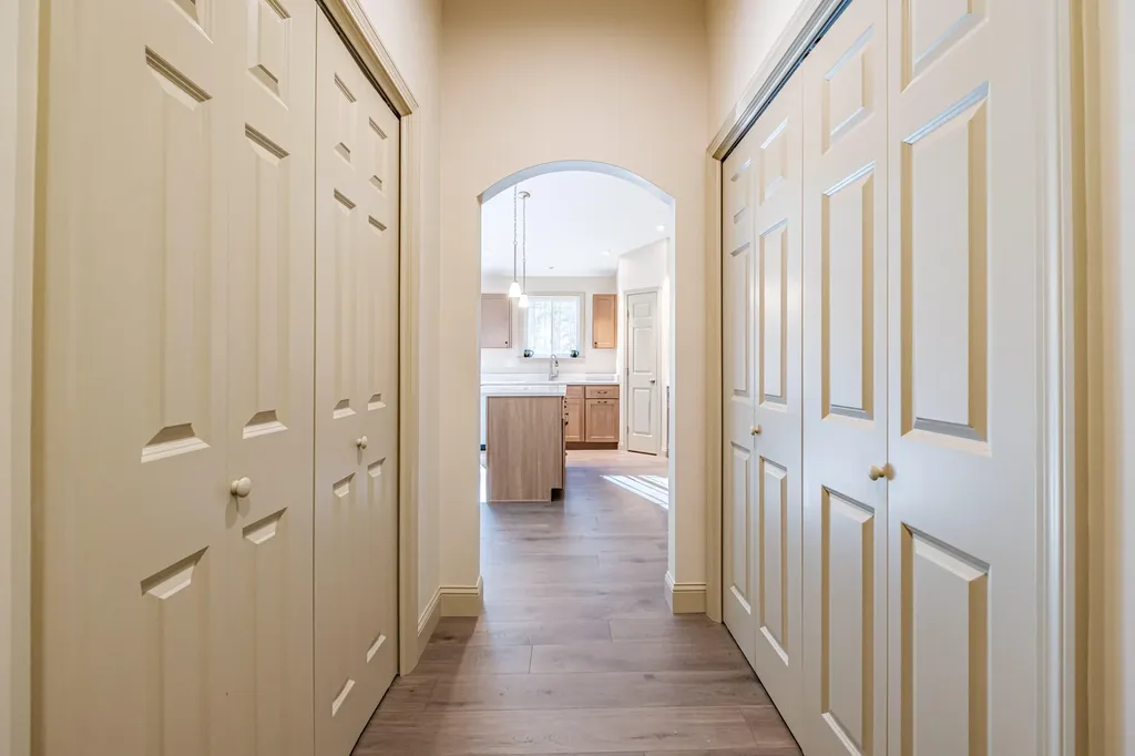 33 Woodbrey Lane Standish ME 04084