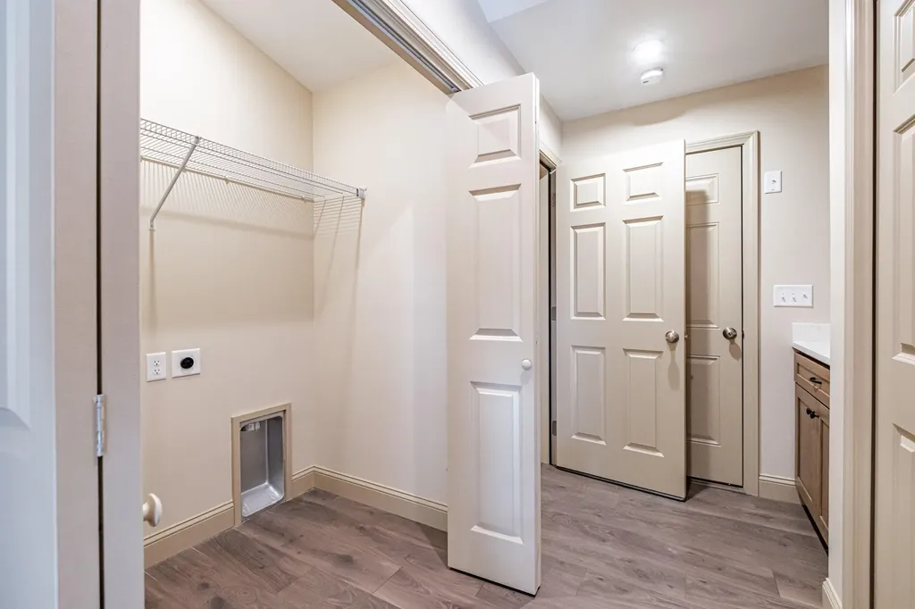 33 Woodbrey Lane Standish ME 04084