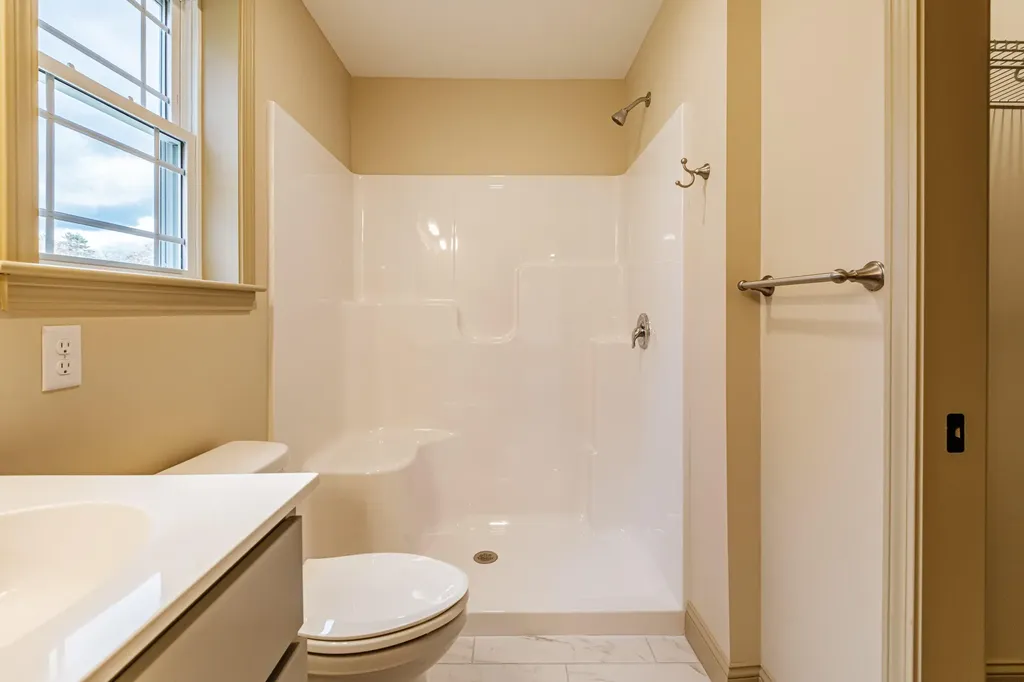 33 Woodbrey Lane Standish ME 04084