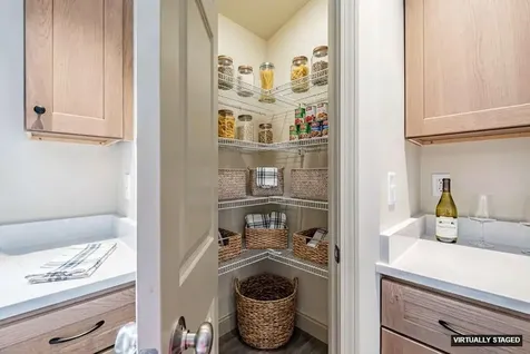 33 Woodbrey Lane Standish ME 04084