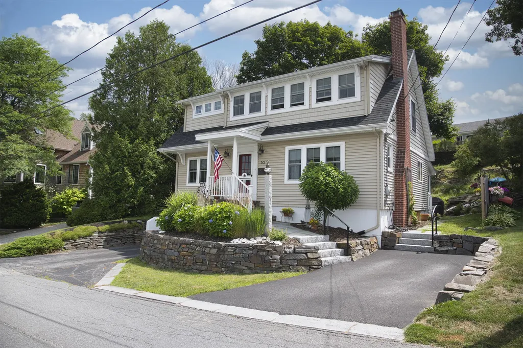 30 Deake Street South Portland ME 04106