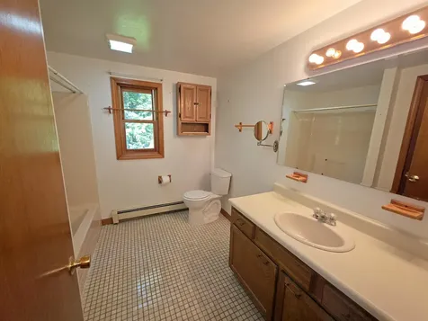 100 Woods Road Falmouth ME 04105
