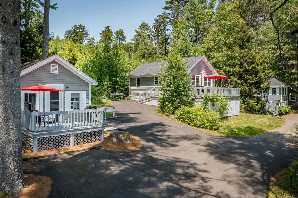 2076 Atlantic Highway Lincolnville ME 04849