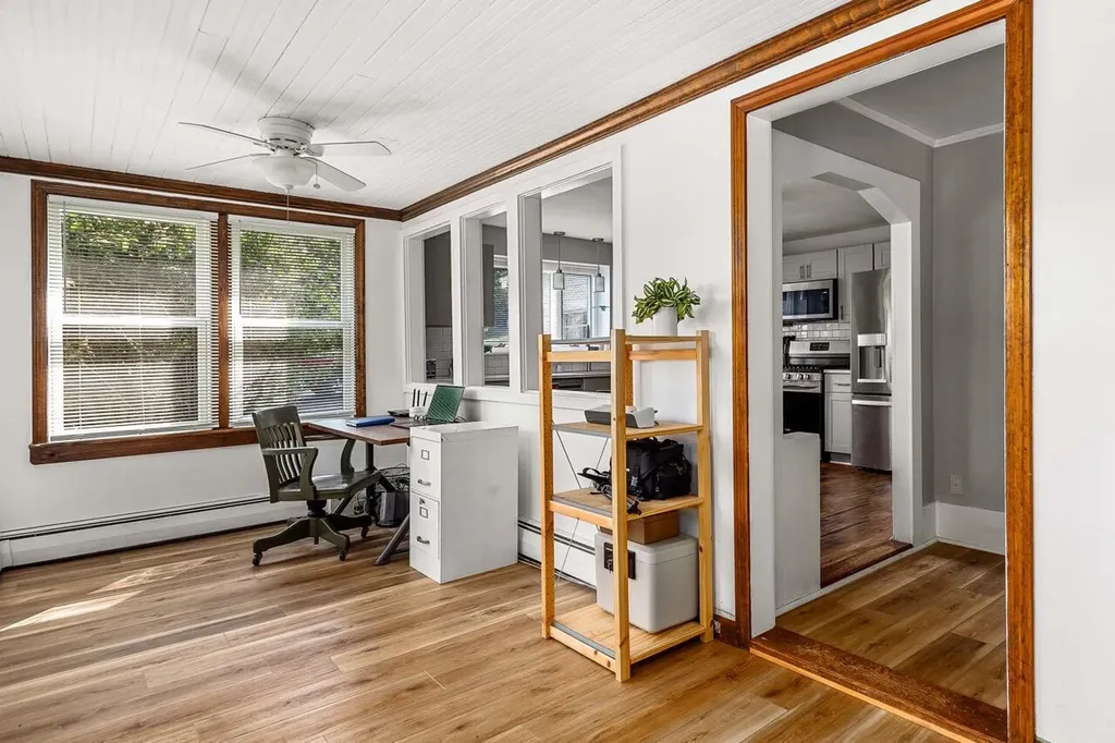 2076 Atlantic Highway Lincolnville ME 04849