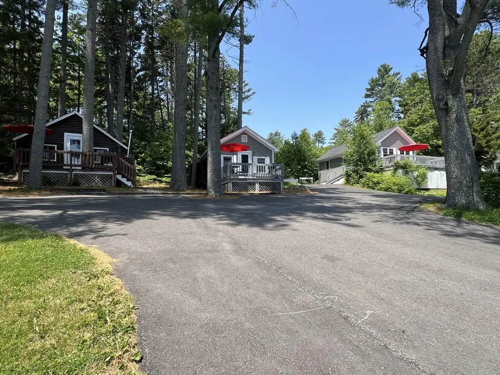 2076 Atlantic Highway Lincolnville ME 04849