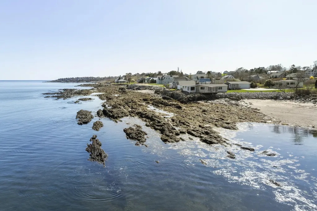 3 Linnell Drive Harpswell ME 04003