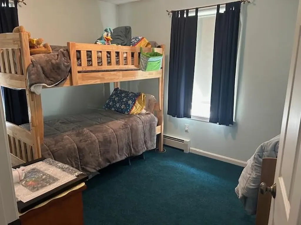 60 Dawes Road Dover-foxcroft ME 04426