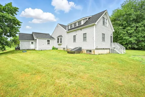 23 West Street Benton ME 04901