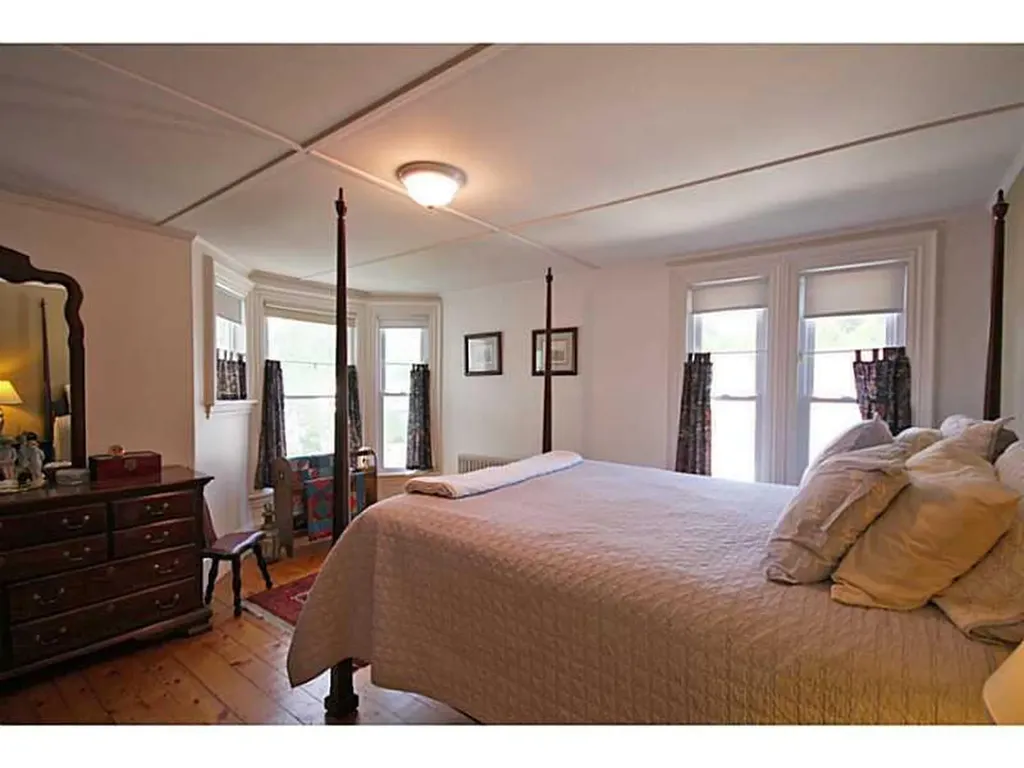 68 Elm Street Camden ME 04843