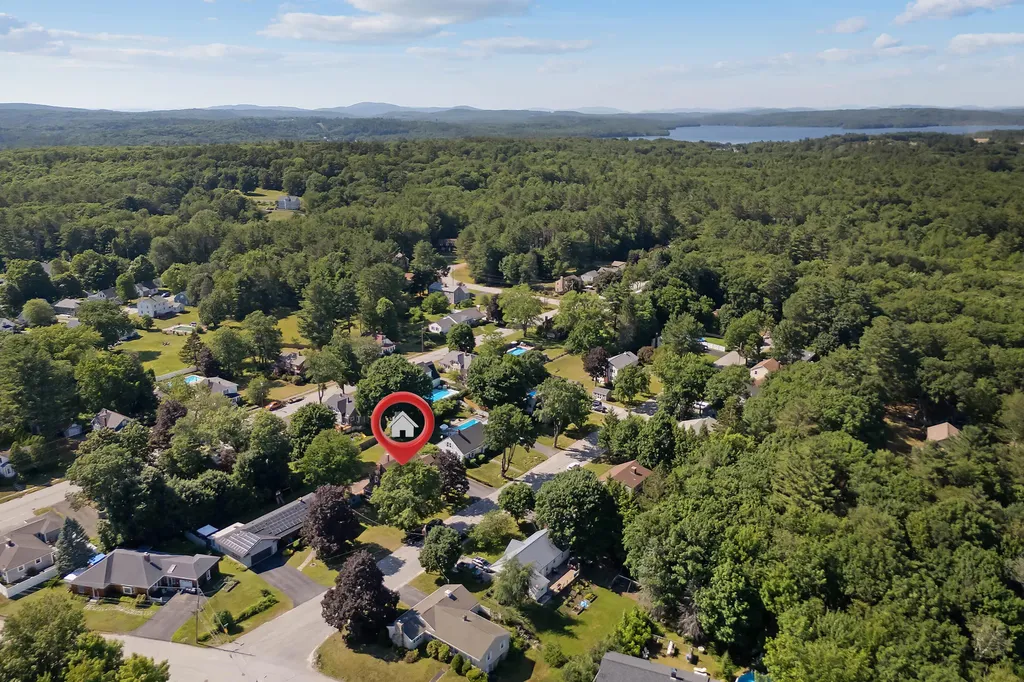 36 Woodlawn Avenue Auburn ME 04210