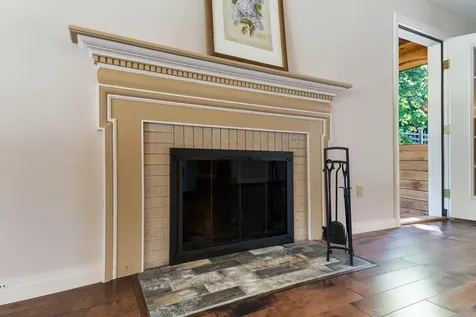 36 Woodlawn Avenue Auburn ME 04210