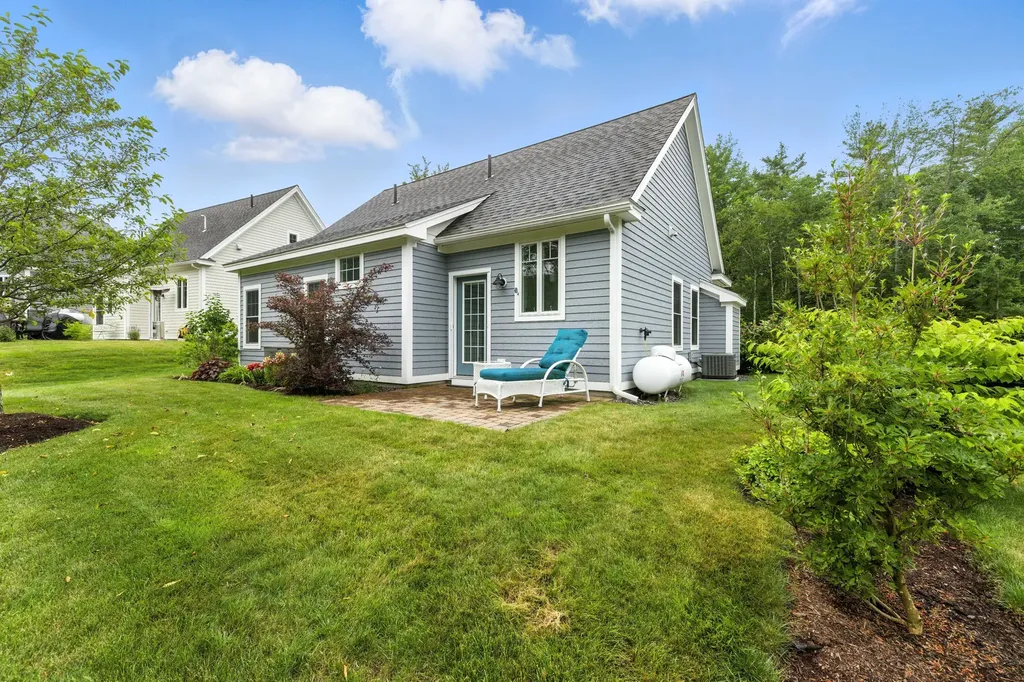 16 Frontier Way Arundel ME 04046
