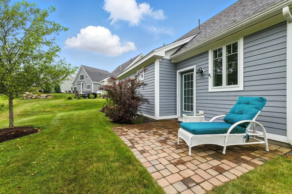 16 Frontier Way Arundel ME 04046