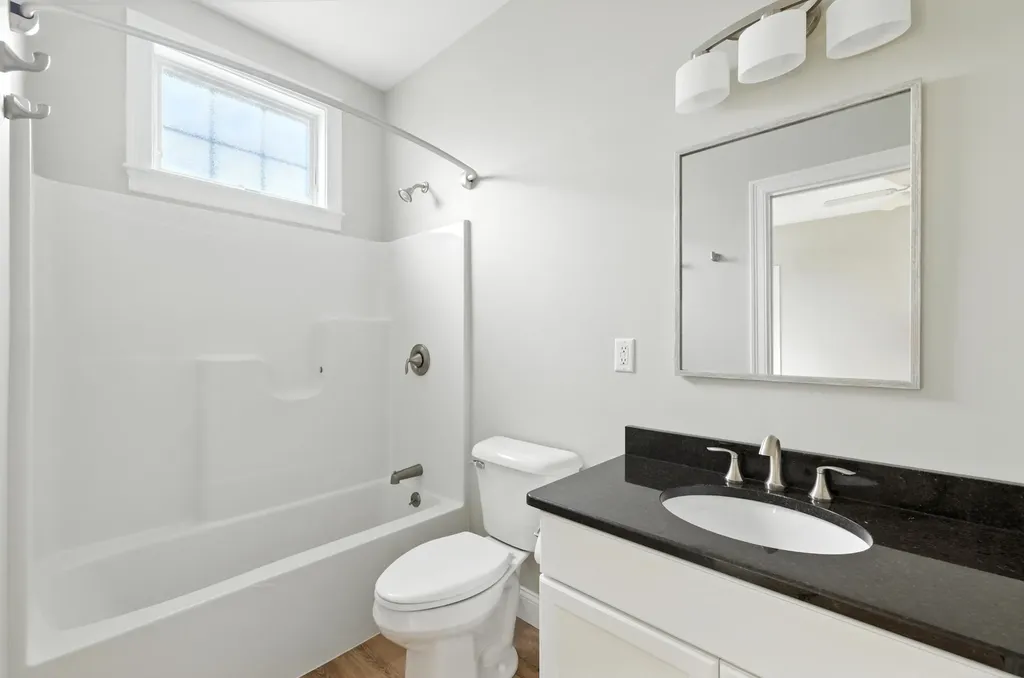 16 Frontier Way Arundel ME 04046
