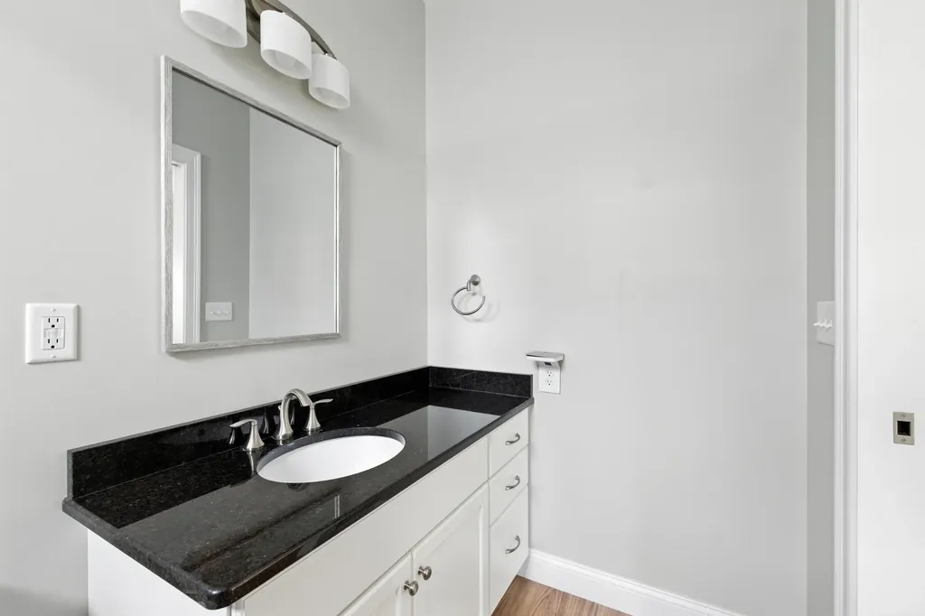 16 Frontier Way Arundel ME 04046