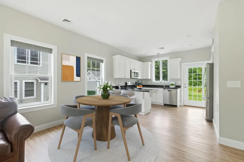 16 Frontier Way Arundel ME 04046