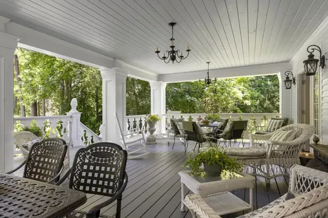 18 High Street Wiscasset ME 04578
