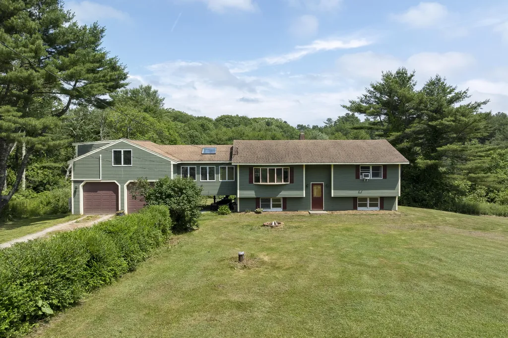 474 Center Street Nobleboro ME 04555
