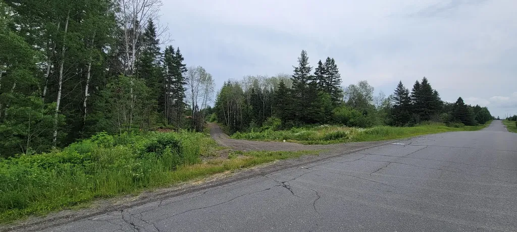 M23 L32 Madawaska ME 04756