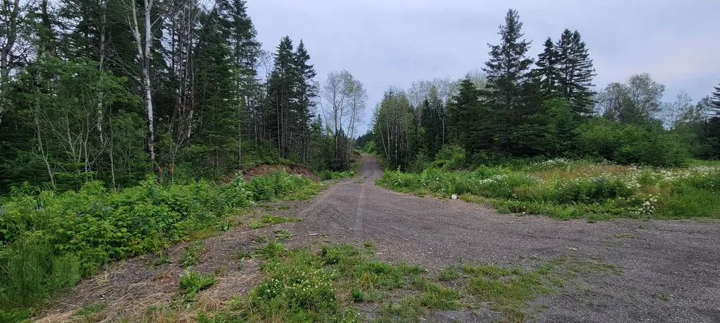 M23 L32 Madawaska ME 04756