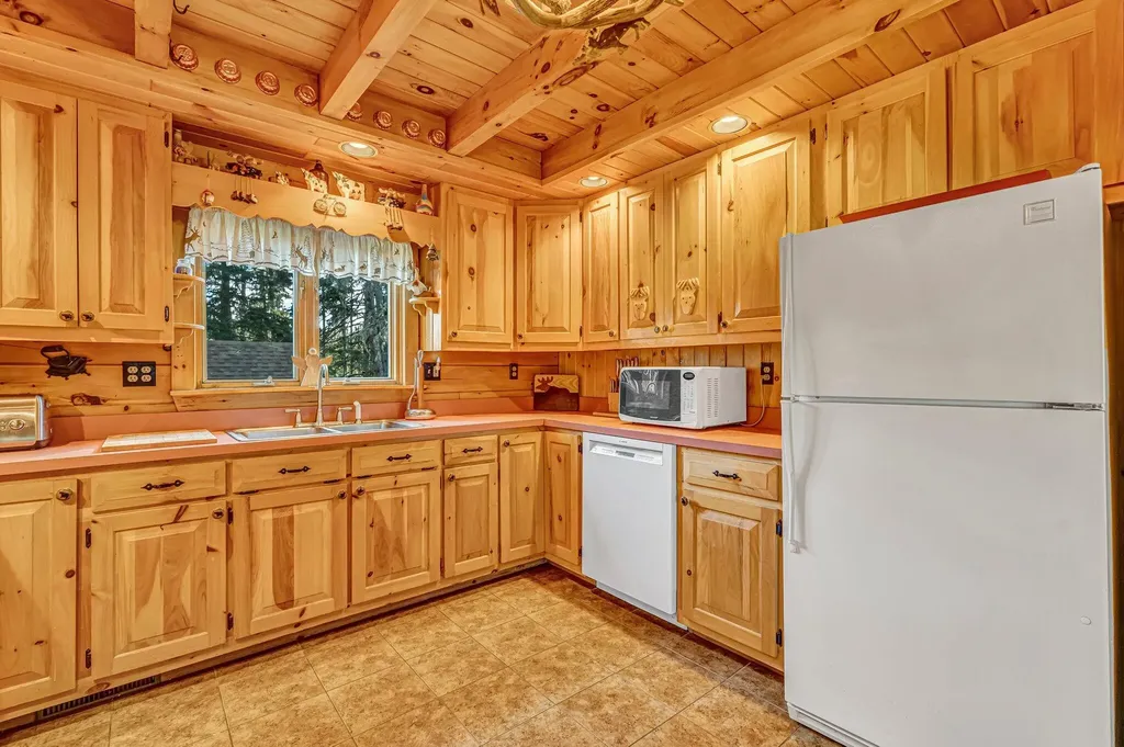 642 Mingo Loop Road Rangeley ME 04970