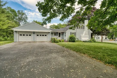 295 Main Street Thomaston ME 04861