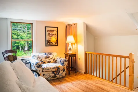 174 Pleasant Street Blue Hill ME 04614