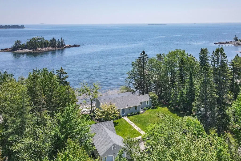 50 Ginn Point Road Owls Head ME 04854