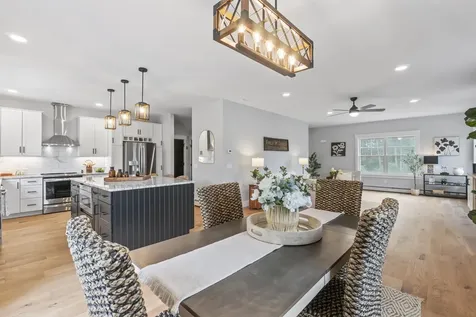 53 Woodbrey Lane Standish ME 04084