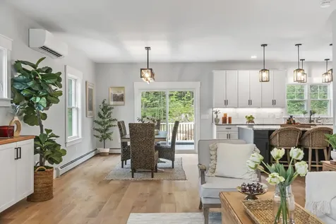 53 Woodbrey Lane Standish ME 04084