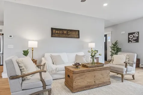 53 Woodbrey Lane Standish ME 04084