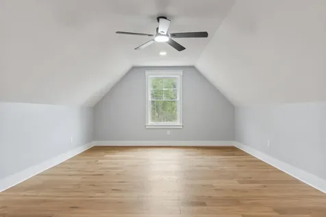 53 Woodbrey Lane Standish ME 04084