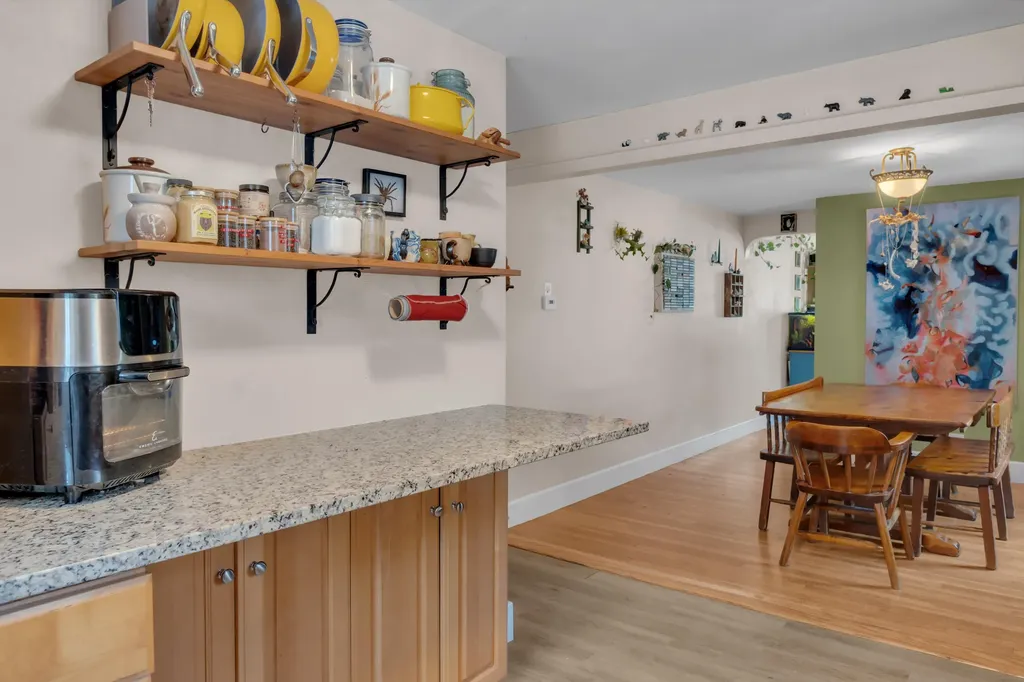 628 Broadway South Portland ME 04106