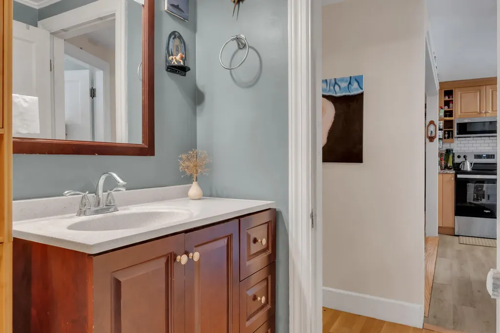 628 Broadway South Portland ME 04106