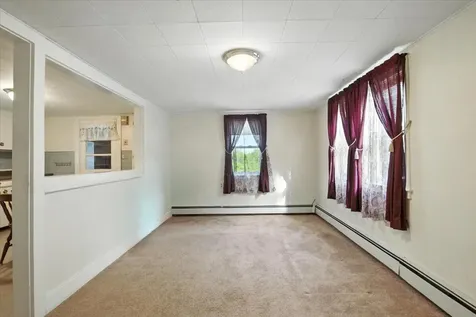 31 Allen Range Road Freeport ME 04032
