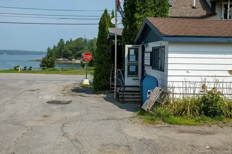 118 Old Bar Harbor Road Bar Harbor ME 04609