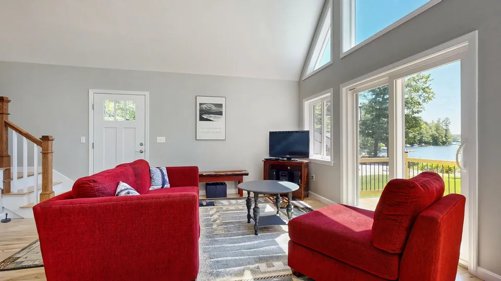 200 Thomas Pond Terrace Road Raymond ME 04071