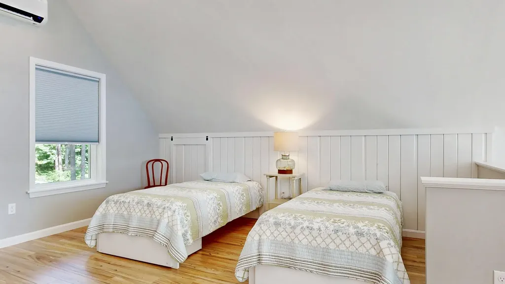 200 Thomas Pond Terrace Road Raymond ME 04071